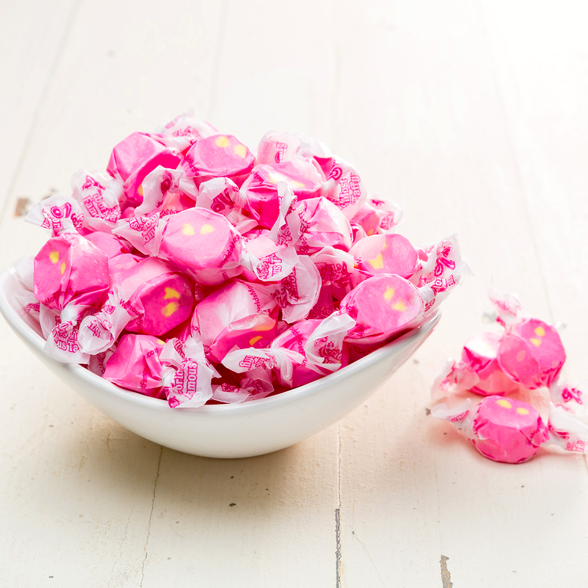 Pink Lemonade Taffy